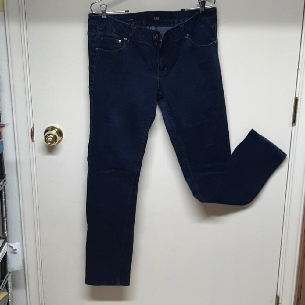 A.N.A blue jeans